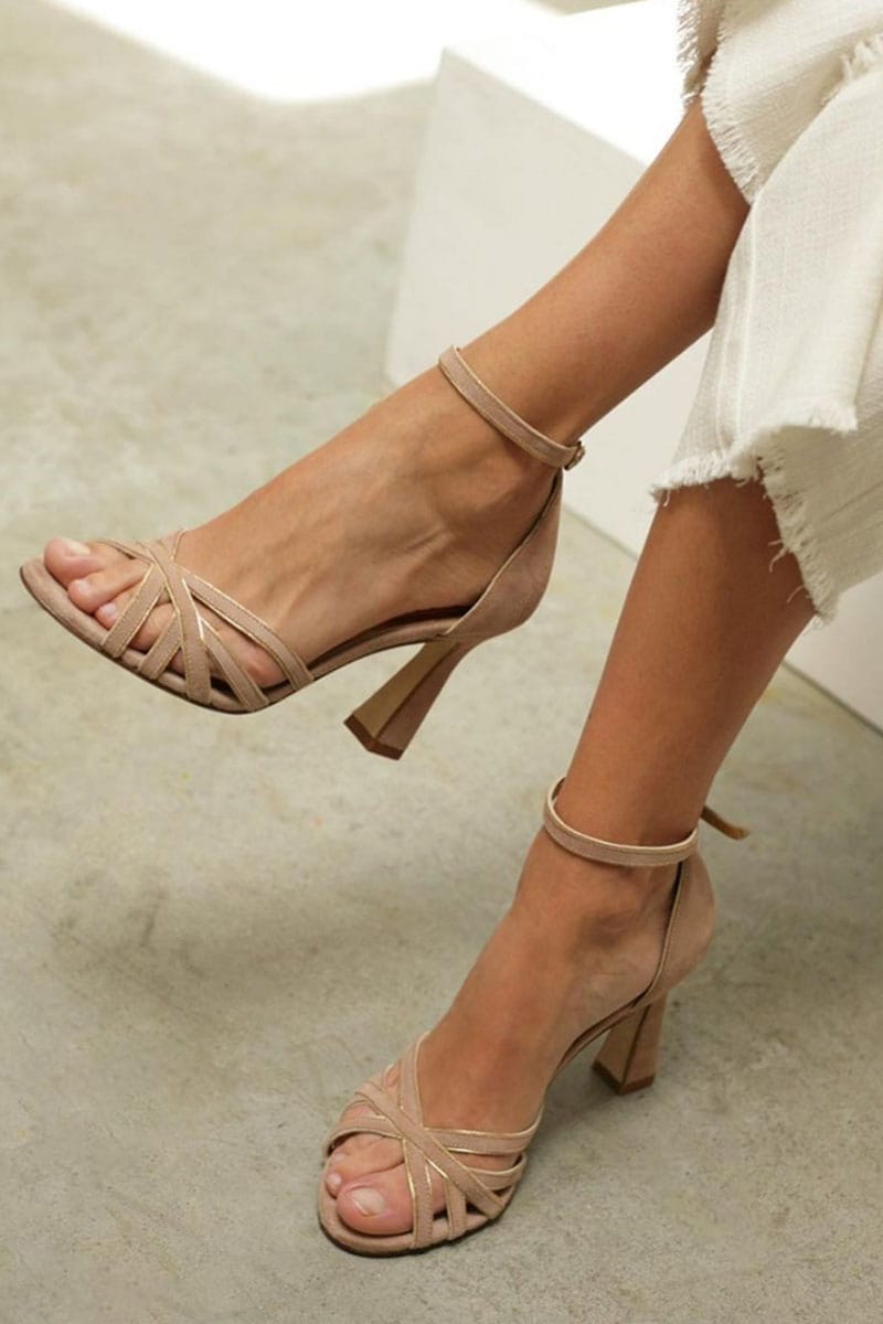 Naomi - Cross Light Heels
