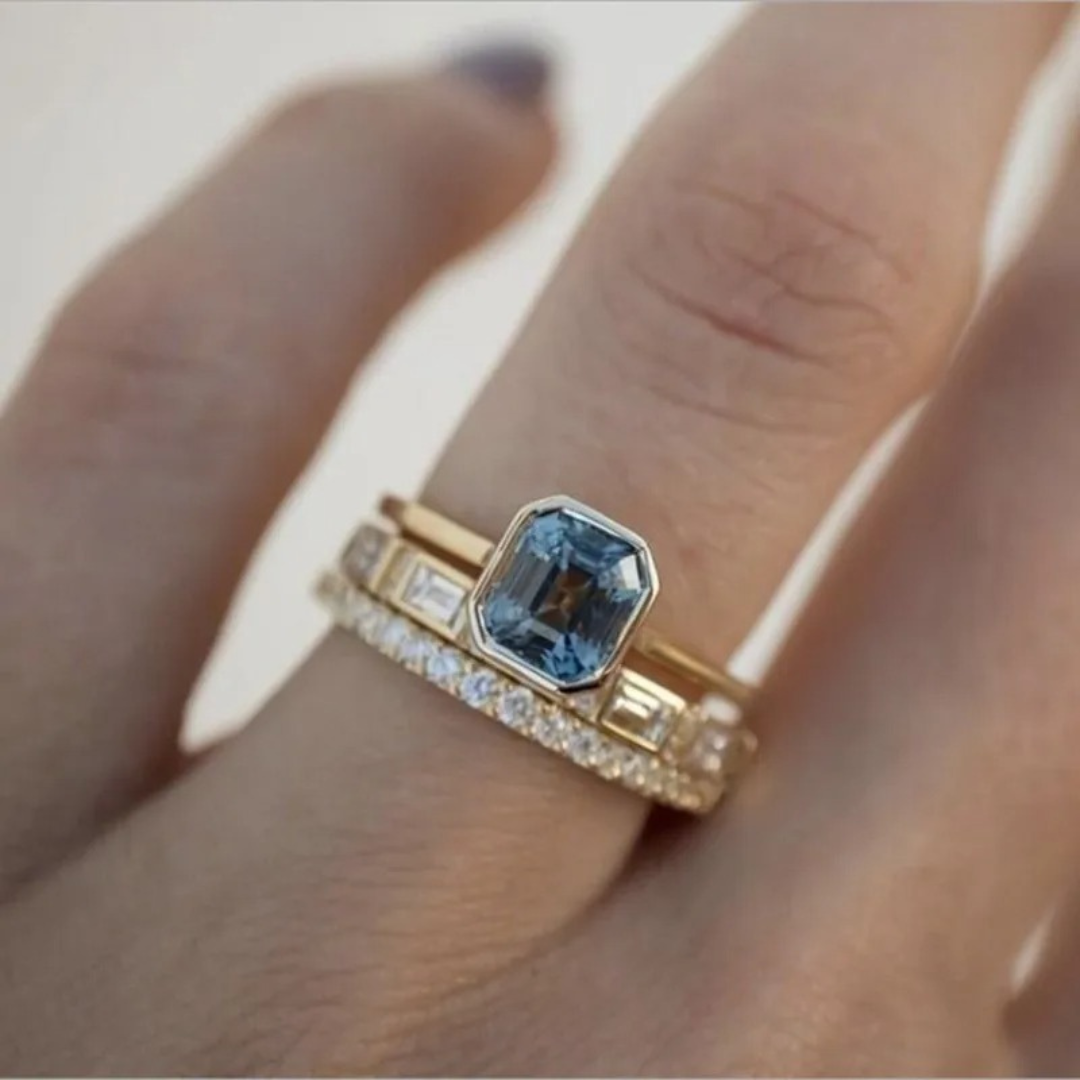 Iris - Vintage Gold & Blue Ring Set