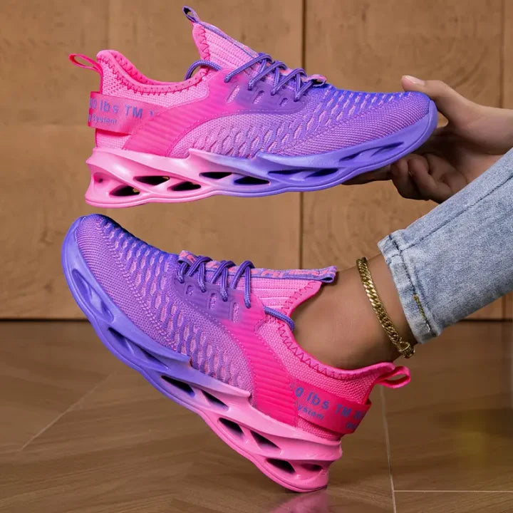 ブリアナ™ | 整形外科スニーカー