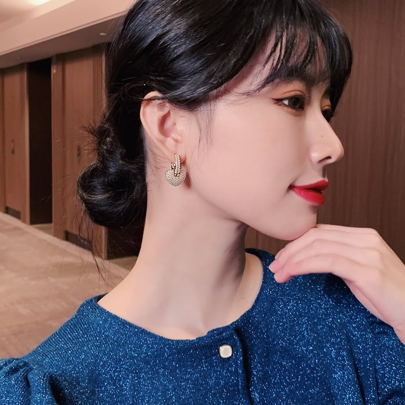 Lily Heart Pearl Earrings