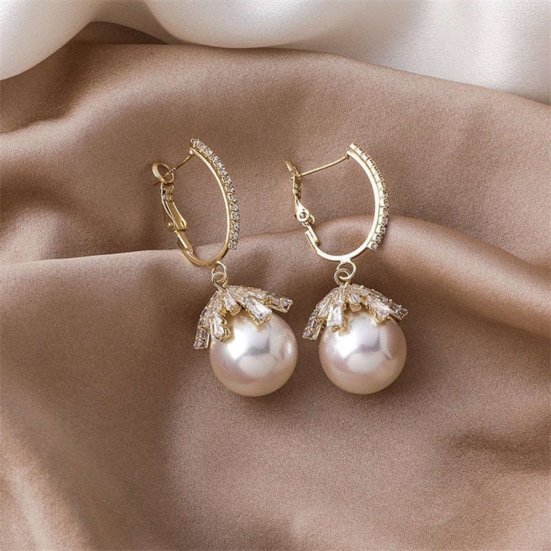 Maria Pearl Drop Earrings
