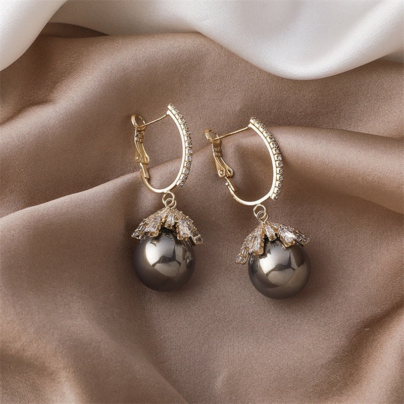 Maria Pearl Drop Earrings