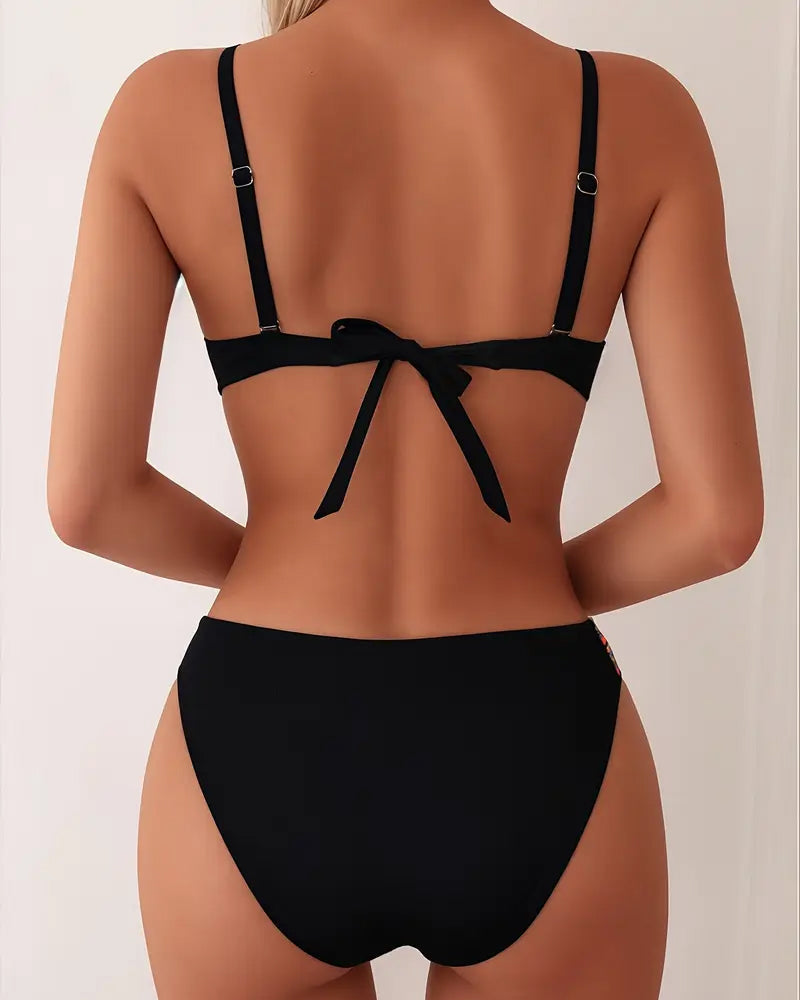 ロイス | セクシー バックレス ビキニセット