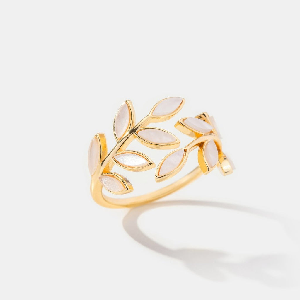 Selene - Gold Leaf Ring
