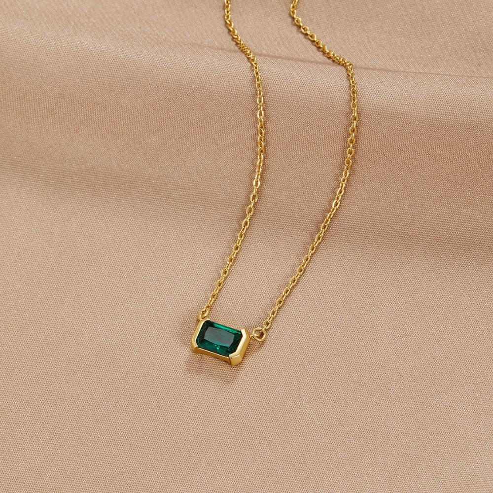Monet green emerald necklace